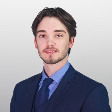 Meet Service Advisor Stone Bethea