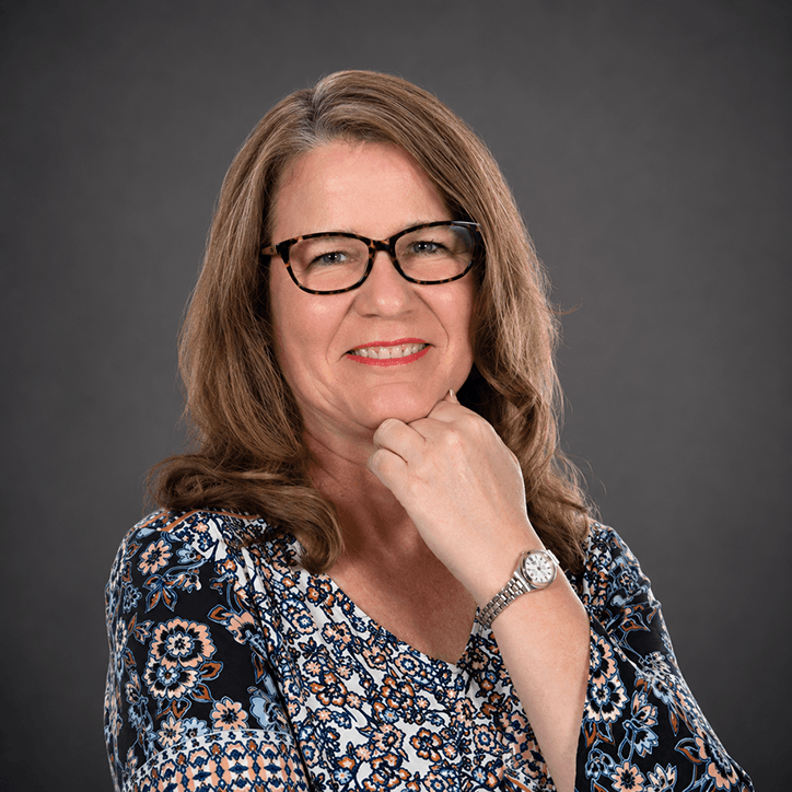 Liz Hansen, financial advisor at KPC Financial Solutions in Southlake, TX, specializing in retirement planning and investment strategies for DFW retirees.